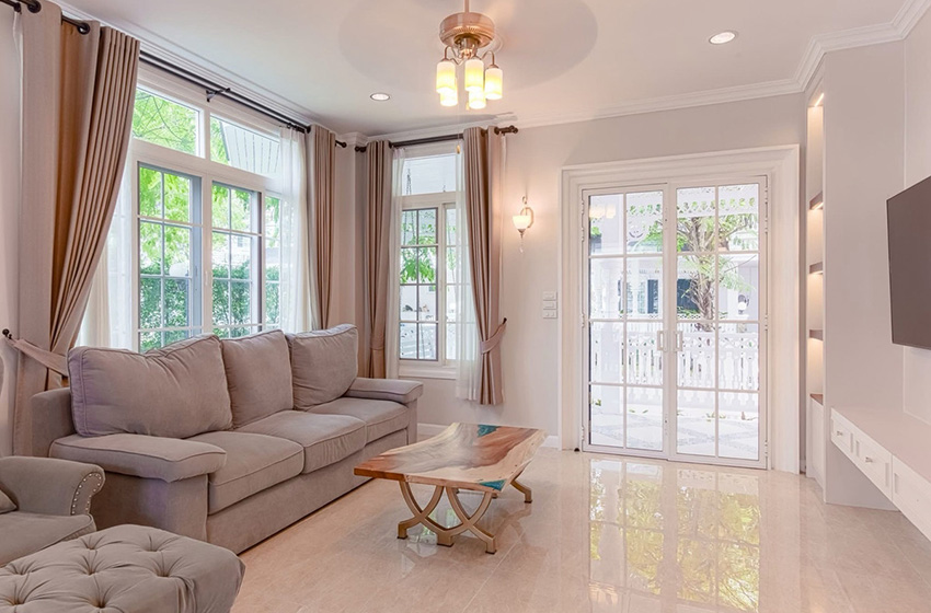 House with Shared Pool in Bangnatrad 